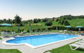 Charming house with shared pool in Caprese Michelangelo